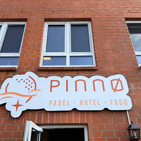 מלון Pinno - Padel Food *